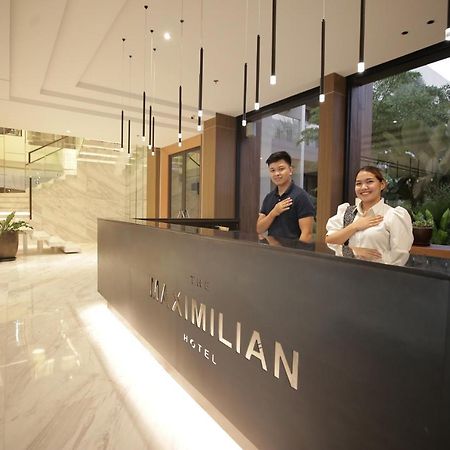 The Maximilian Hotel Cauayan City  Exterior photo